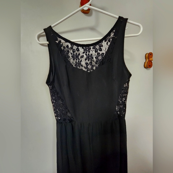 Black Gown, with Lace Cut outs - Picture 2 of 3